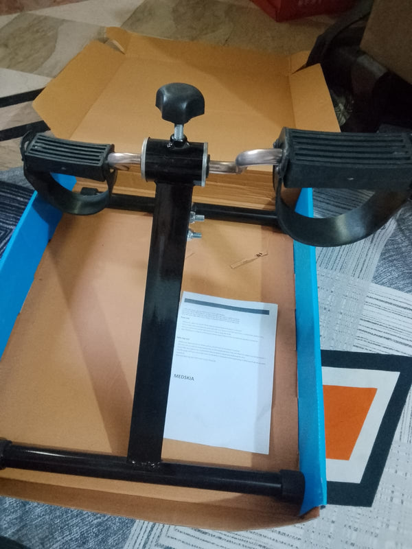 Folding Pedal Exerciser, Mini Exercise Bike Under Desk Bike Foot Pedal Exerciser